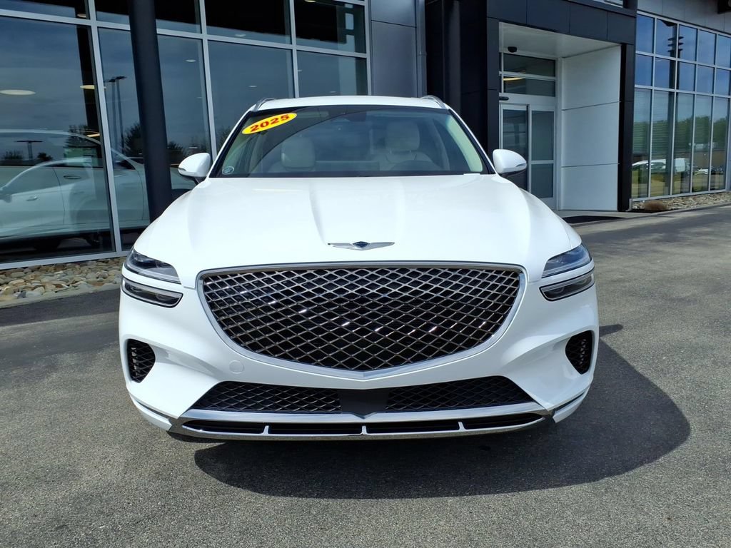 Used 2025 Genesis GV70 2.5T w/ Select Package AWD/4WD image 8