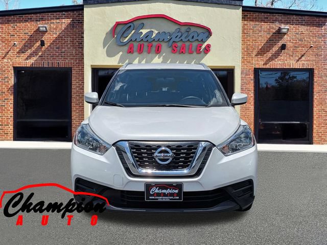 Used 2019 Nissan Kicks SV FWD image 10