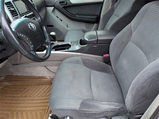 Used 2004 Toyota 4Runner SR5 image 12