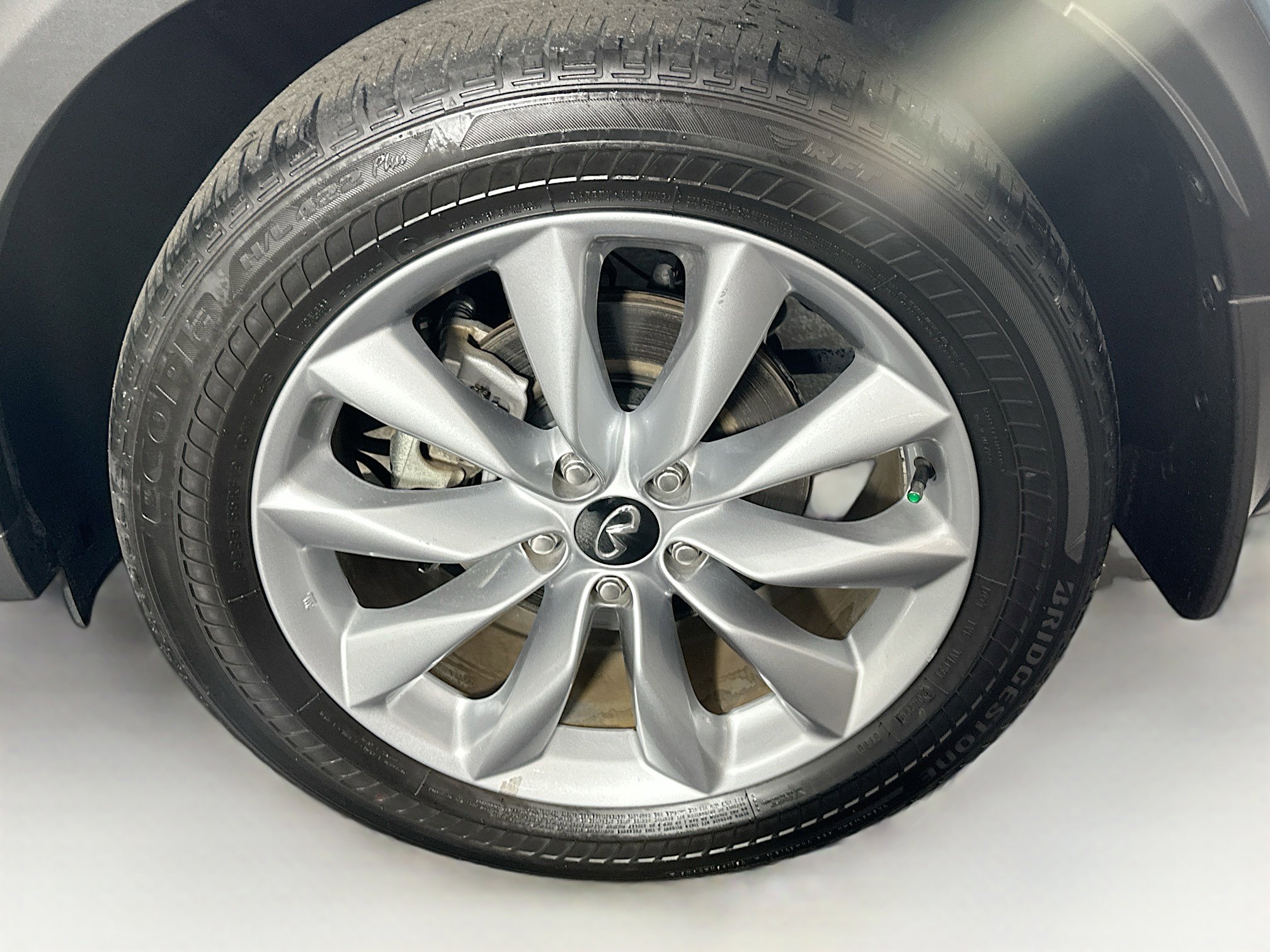 Used 2022 INFINITI QX50 Luxe image 11