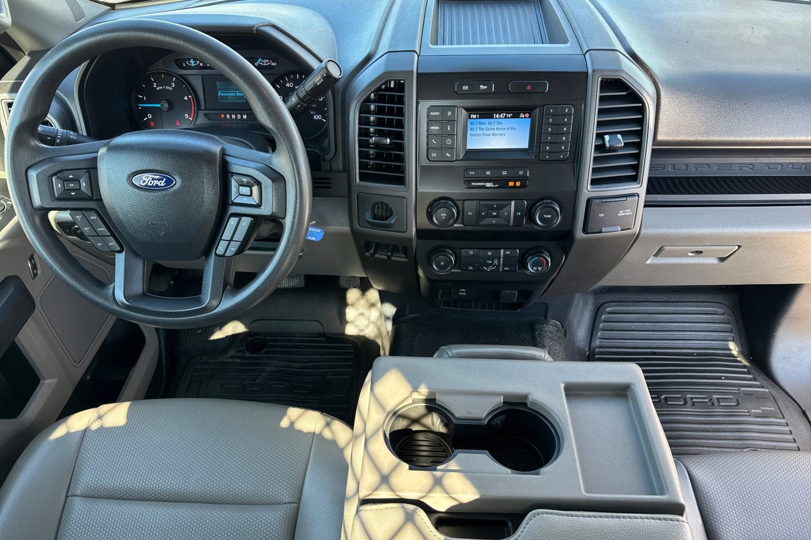 Used 2022 Ford F550 16Ft Stakebed image 12