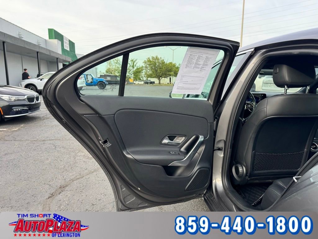 Used 2022 Mercedes-Benz A 220 4MATIC image 37