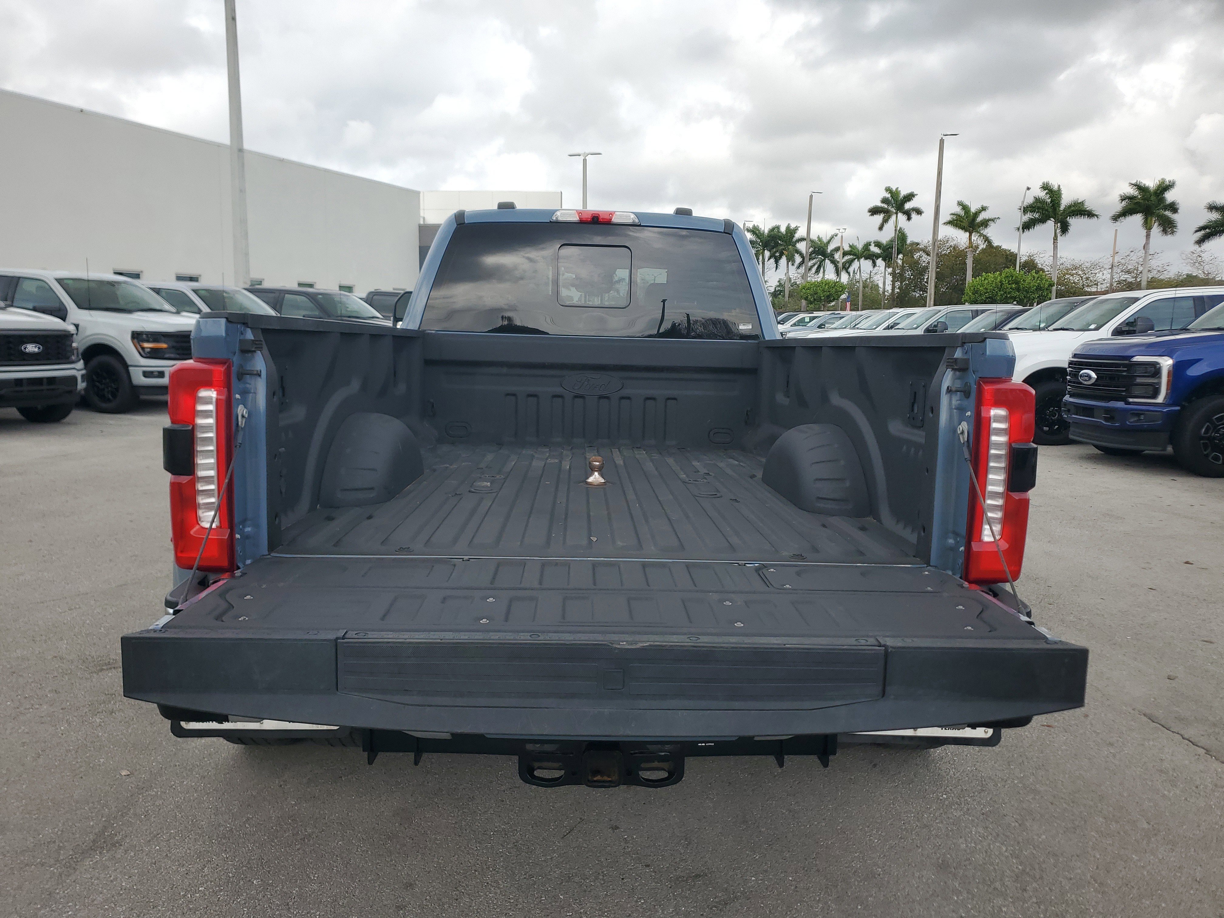Used 2023 Ford F350 Lariat w/ Lariat Ultimate Package image 29
