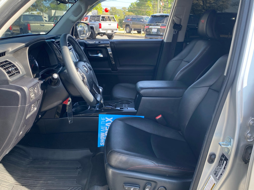 Used 2018 Toyota 4Runner TRD Off-Road Premium image 5