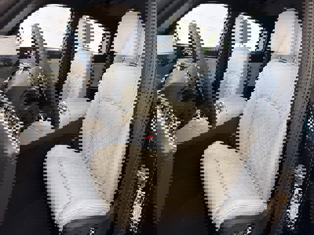 New 2026 BMW X6 M60i image 15