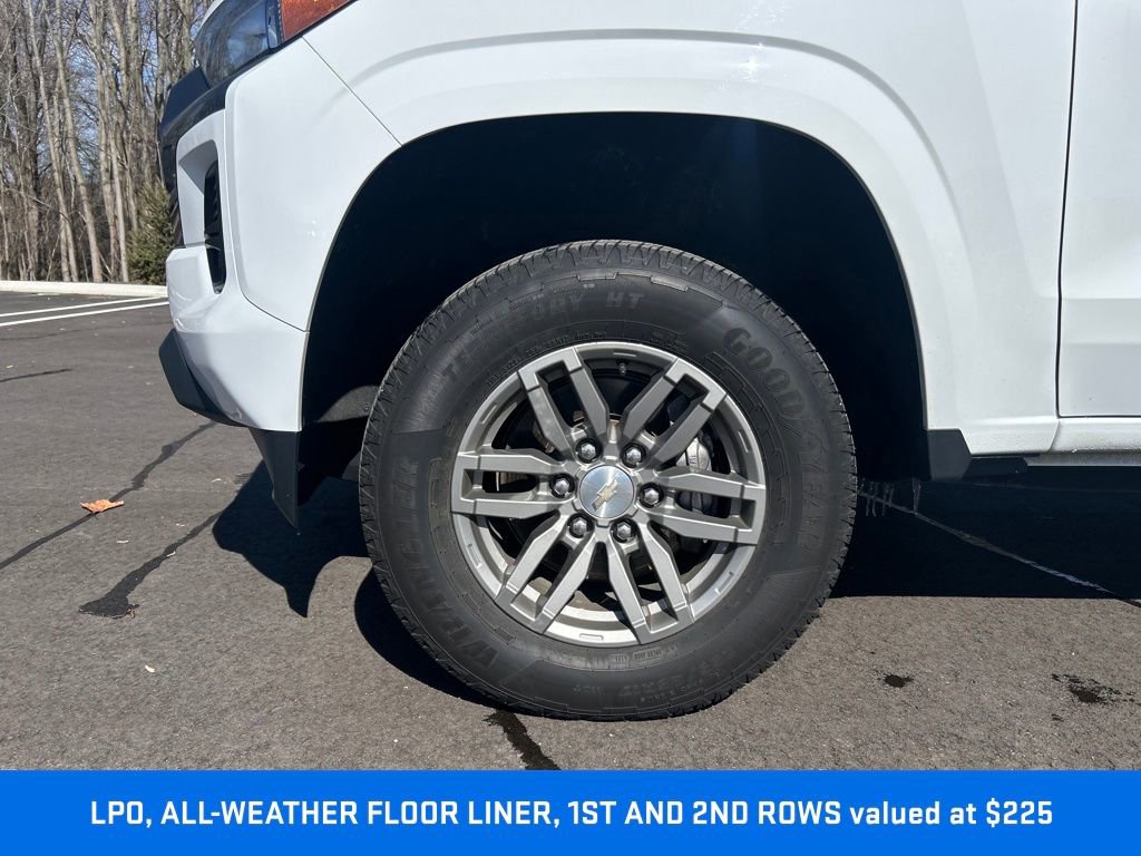 Used 2024 Chevrolet Colorado LT w/ LT Convenience Package II image 10