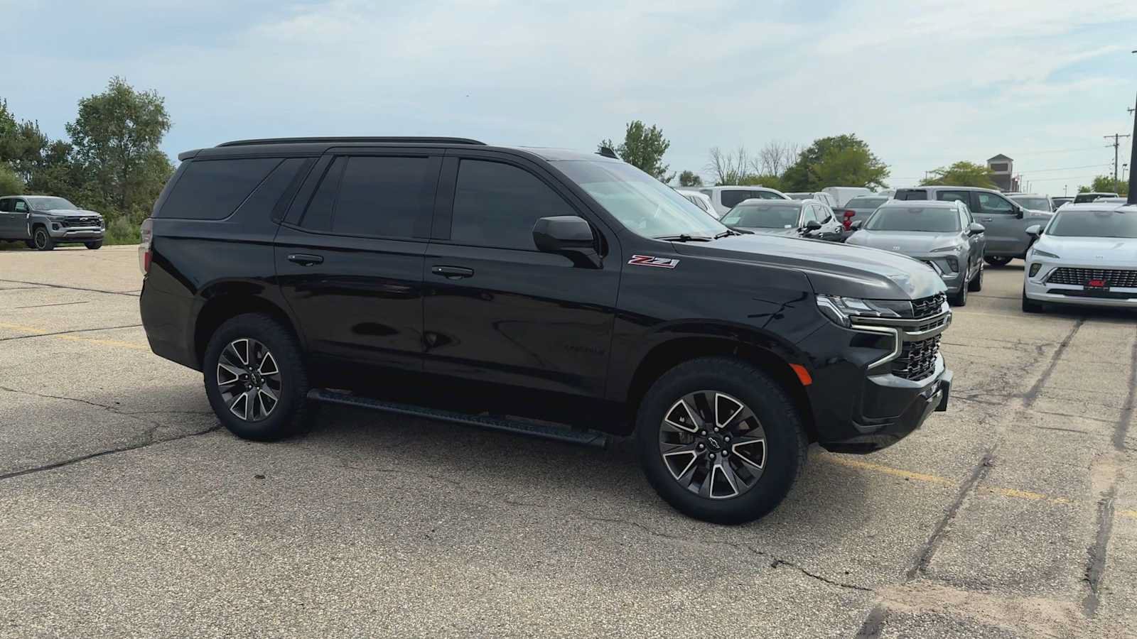 Certified 2021 Chevrolet Tahoe Z71 AWD/4WD image 2