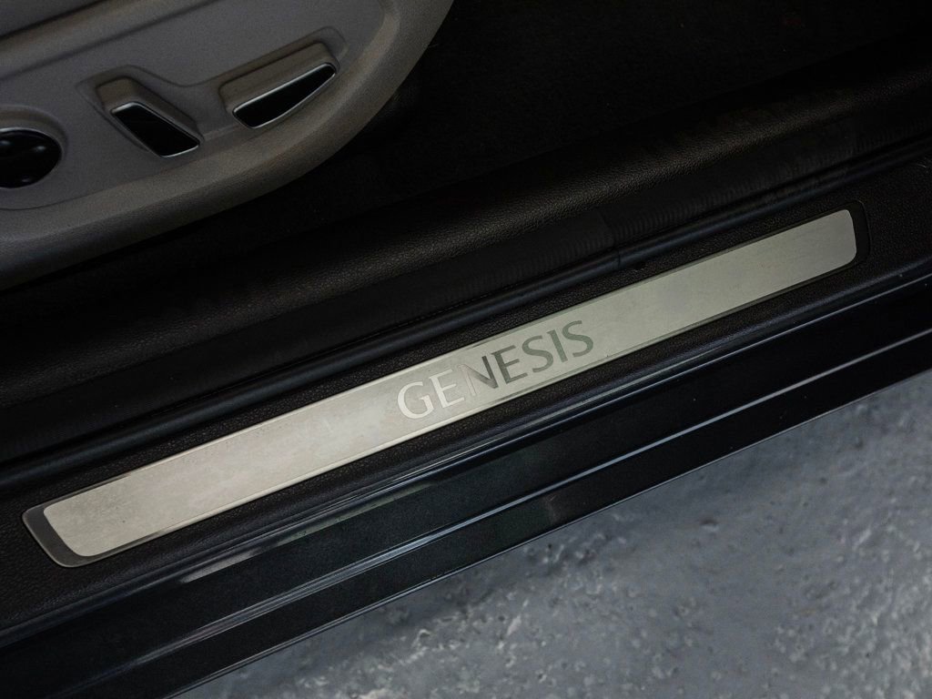Used 2017 Genesis G80 3.8 image 26