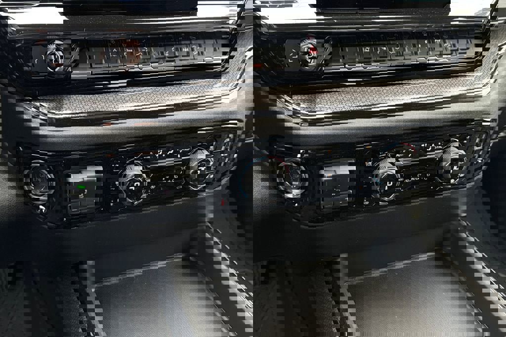 New 2026 Chevrolet Silverado 2500 ZR2 image 20