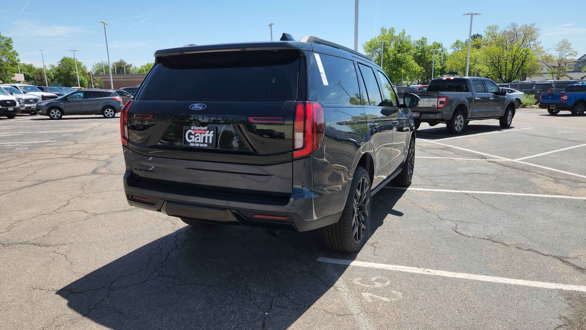 New 2026 Ford Expedition Platinum w/ Stealth Performance Package AWD/4WD image 11