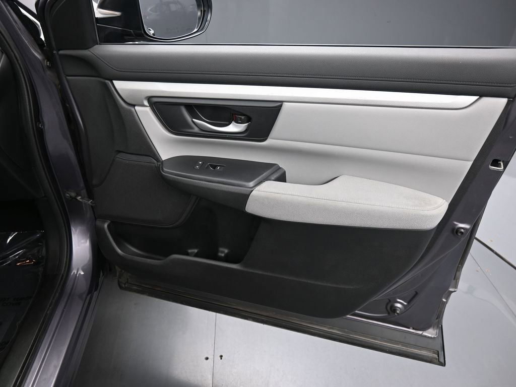 Used 2017 Honda CR-V LX image 43