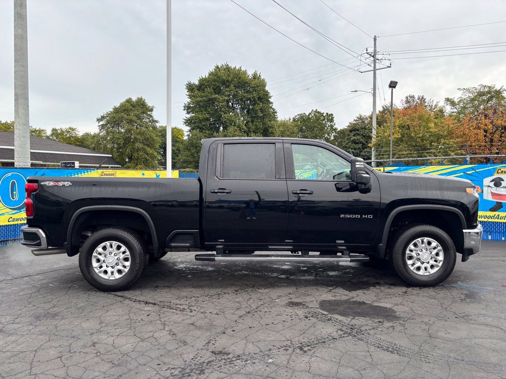 Used 2020 Chevrolet Silverado 2500 LT w/ True North Edition AWD/4WD image 2