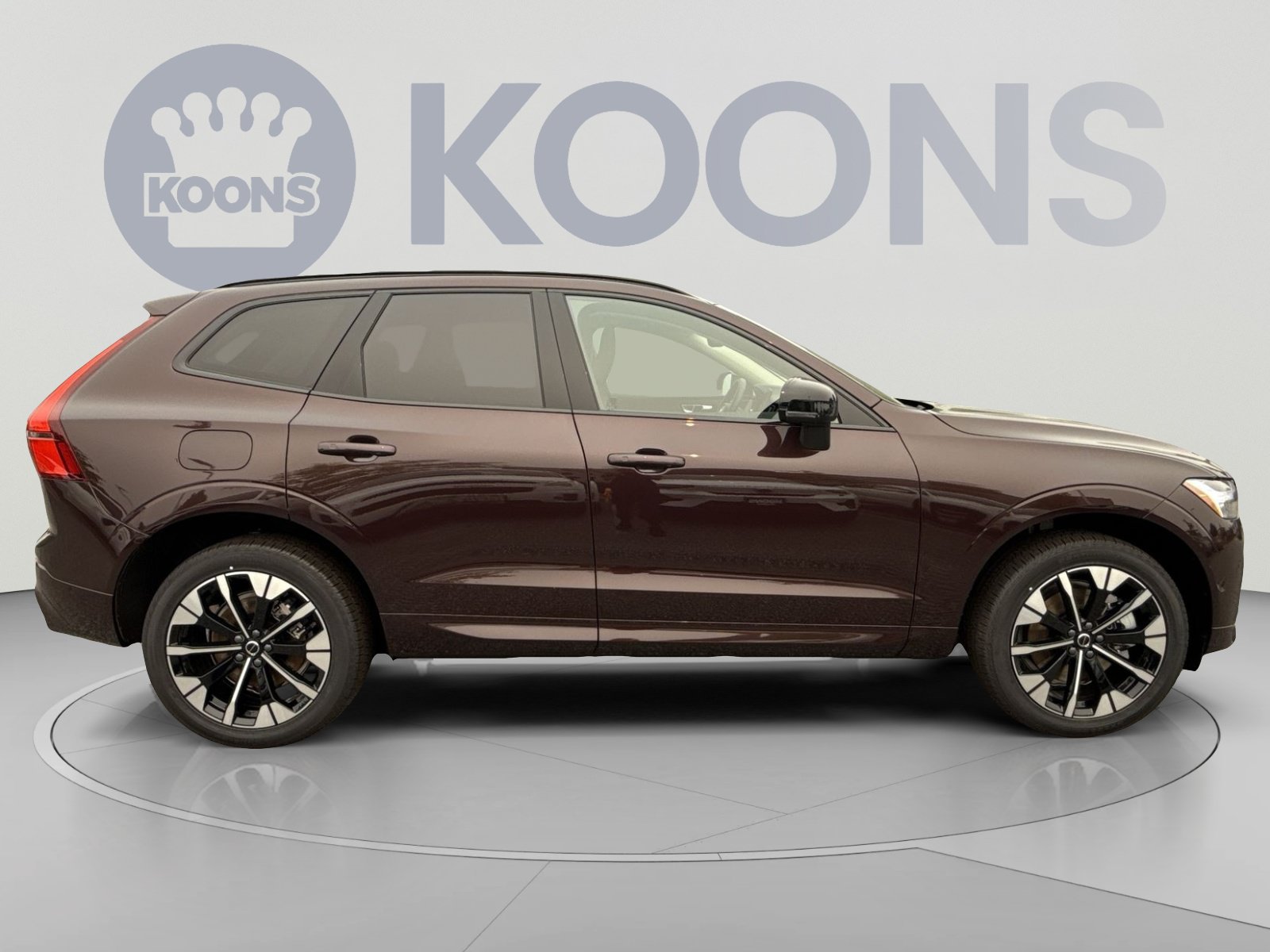 New 2026 Volvo XC60 T8 Plus w/ Protection Package Premier AWD/4WD image 8