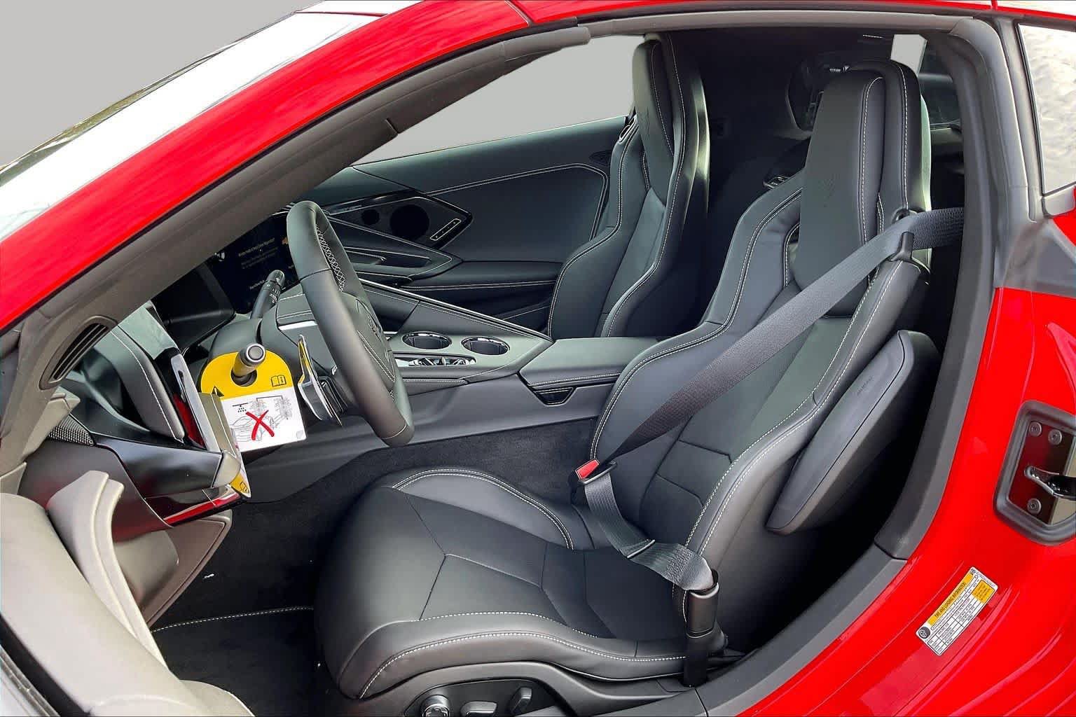 New 2027 Chevrolet Corvette Stingray Coupe w/ Stealth Interior Trim Package RWD image 9