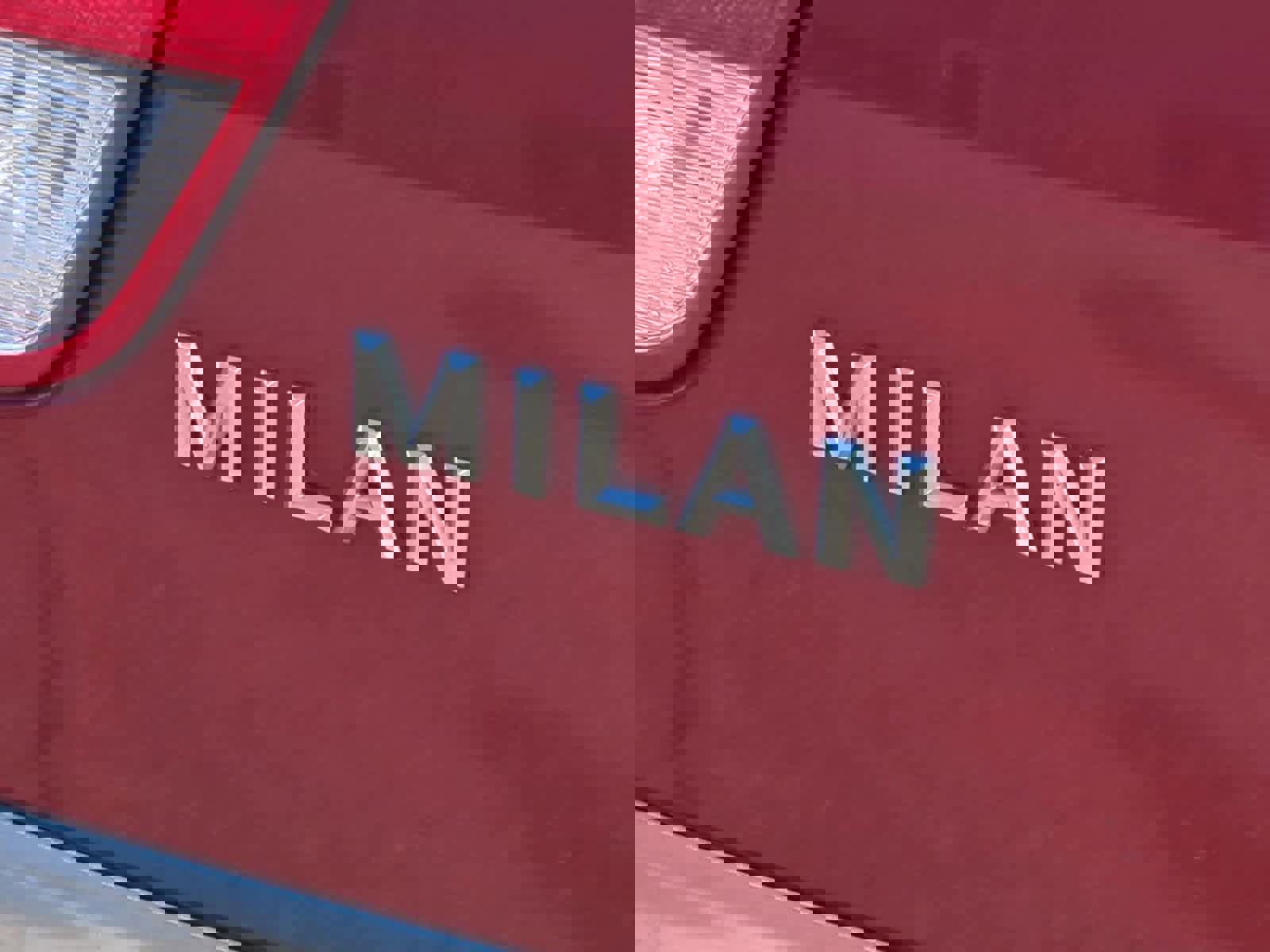 Used 2010 Mercury Milan image 13