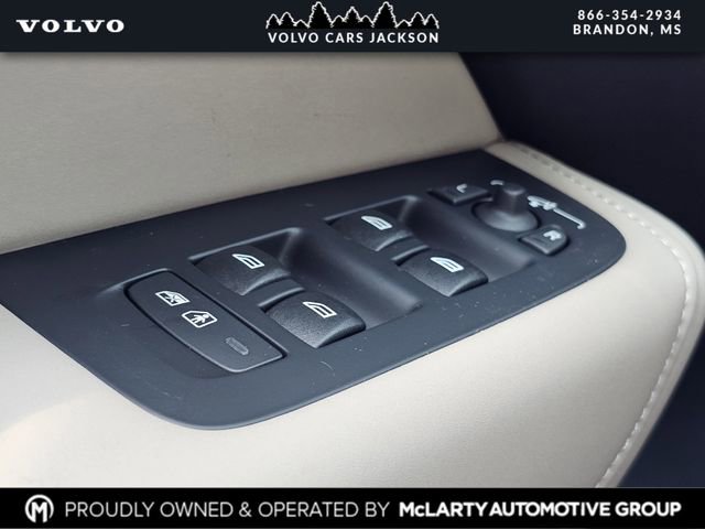 New 2026 Volvo XC60 B5 Plus w/ Protection Package Premier image 16