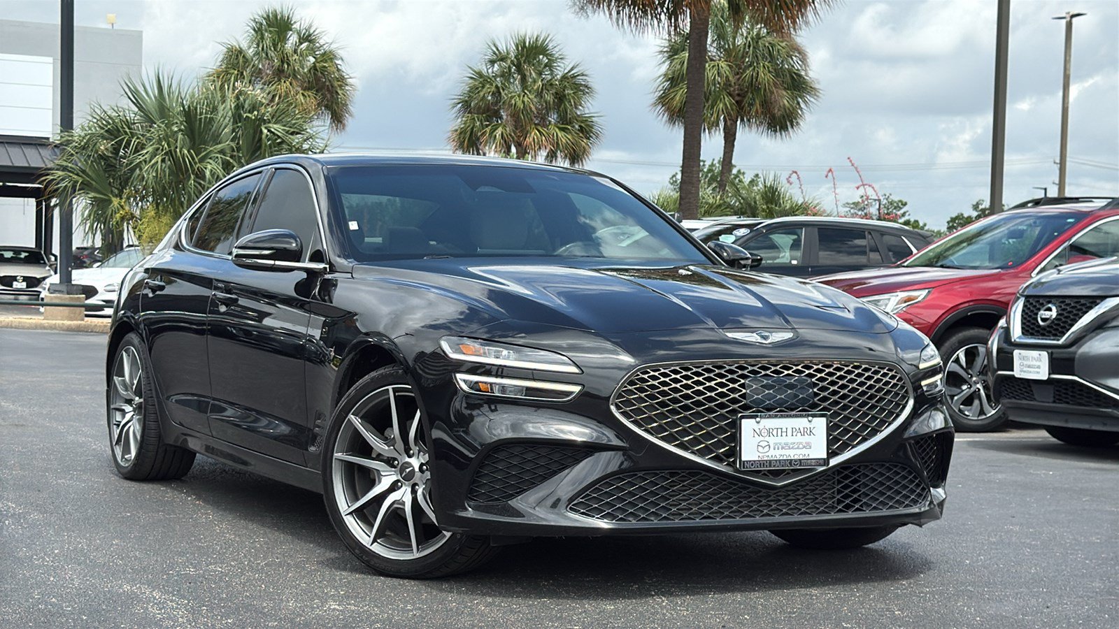 Used 2023 Genesis G70 2.0T RWD image 2