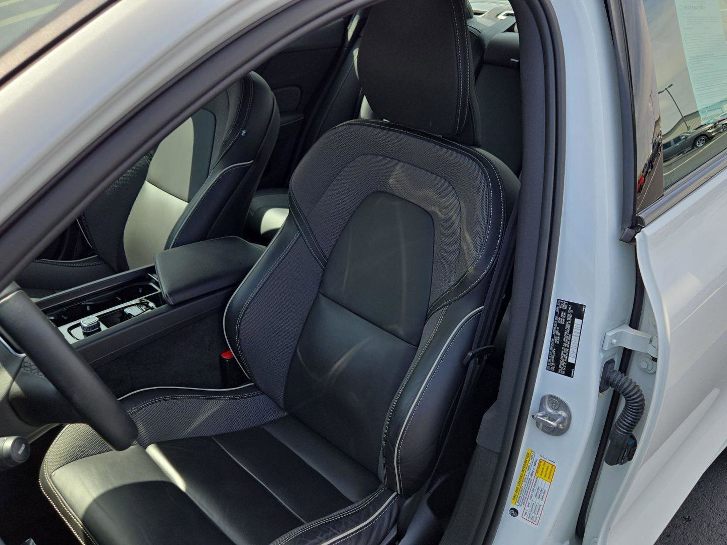 Used 2024 Volvo S60 B5 Plus w/ Protection Package Premier image 13