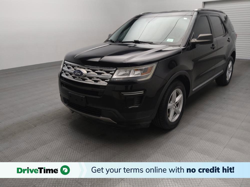Used 2019 Ford Explorer XLT FWD image 1
