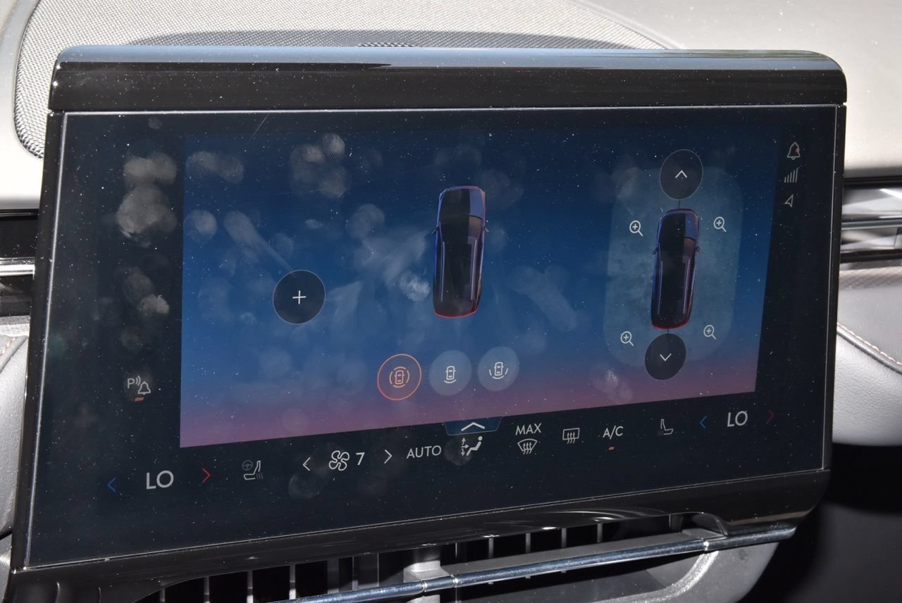 New 2026 Lincoln Nautilus Premier w/ Jet Appearance Package AWD/4WD image 29