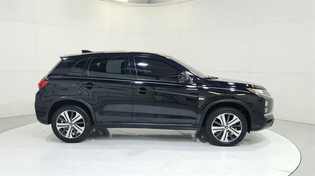 Used 2023 Mitsubishi Outlander Sport ES image 9