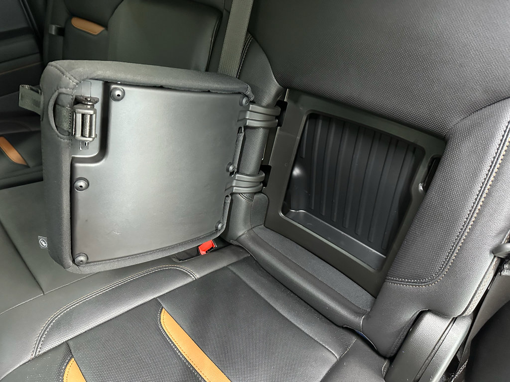 Certified 2023 GMC Sierra 1500 AT4 w/ AT4 Premium Package image 37