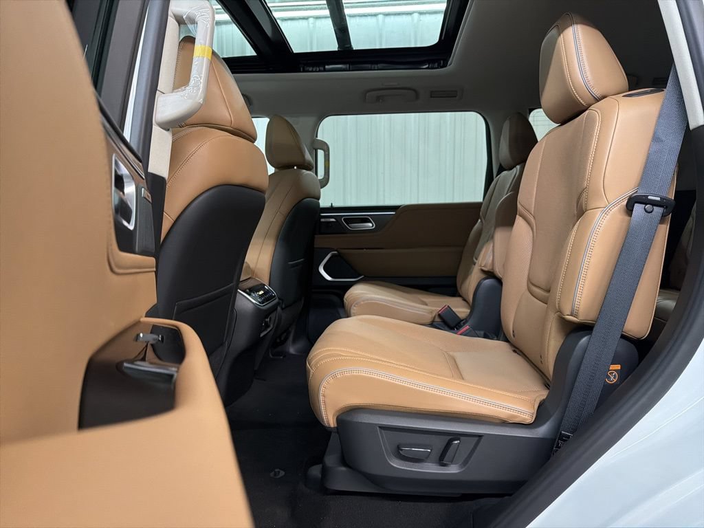 Certified 2026 INFINITI QX80 Luxe w/ Exterior Package AWD/4WD image 30