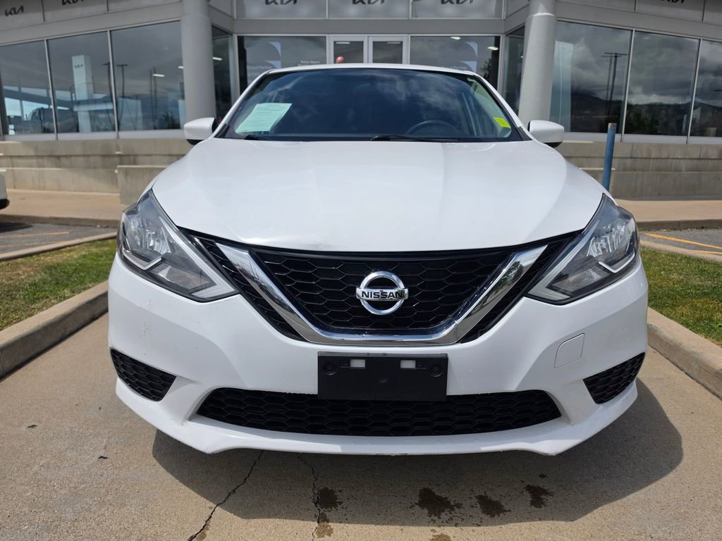 Used 2017 Nissan Sentra SV w/ Style Package FWD image 2