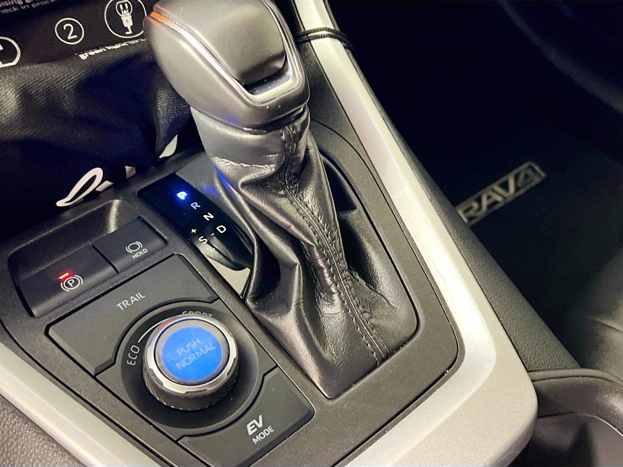 Used 2024 Toyota RAV4 XSE image 25