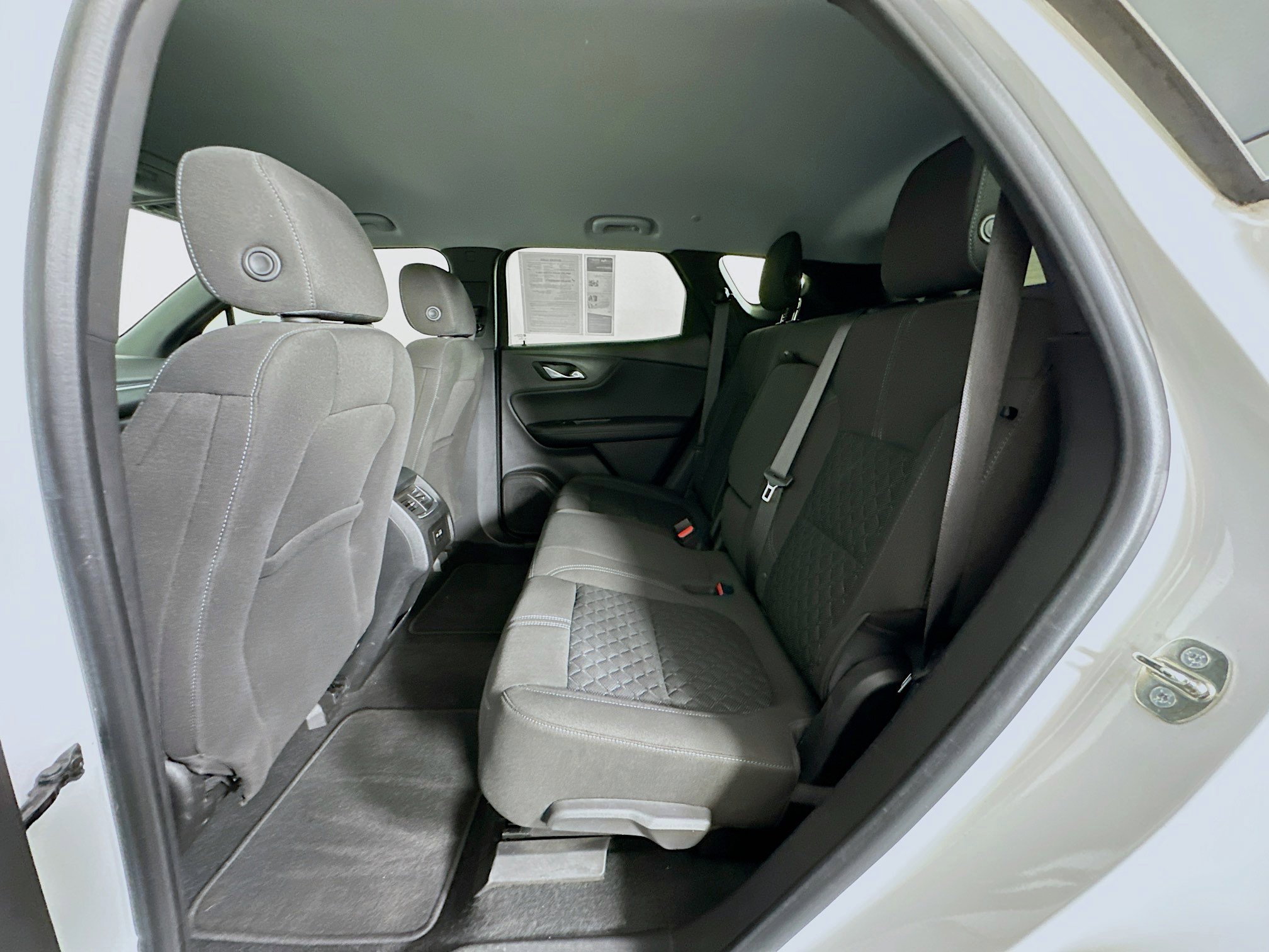 Used 2019 Chevrolet Blazer LT image 26