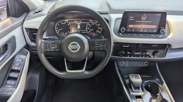 Used 2021 Nissan Rogue SV AWD/4WD image 23