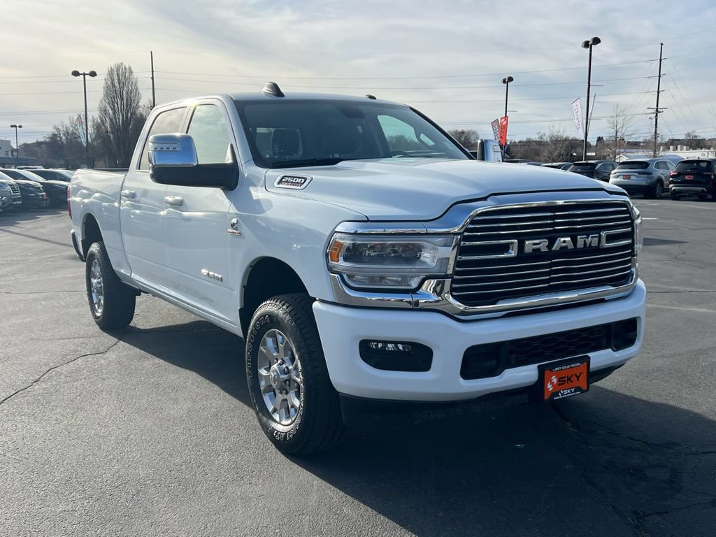 Used 2024 RAM 2500 Laramie AWD/4WD image 7