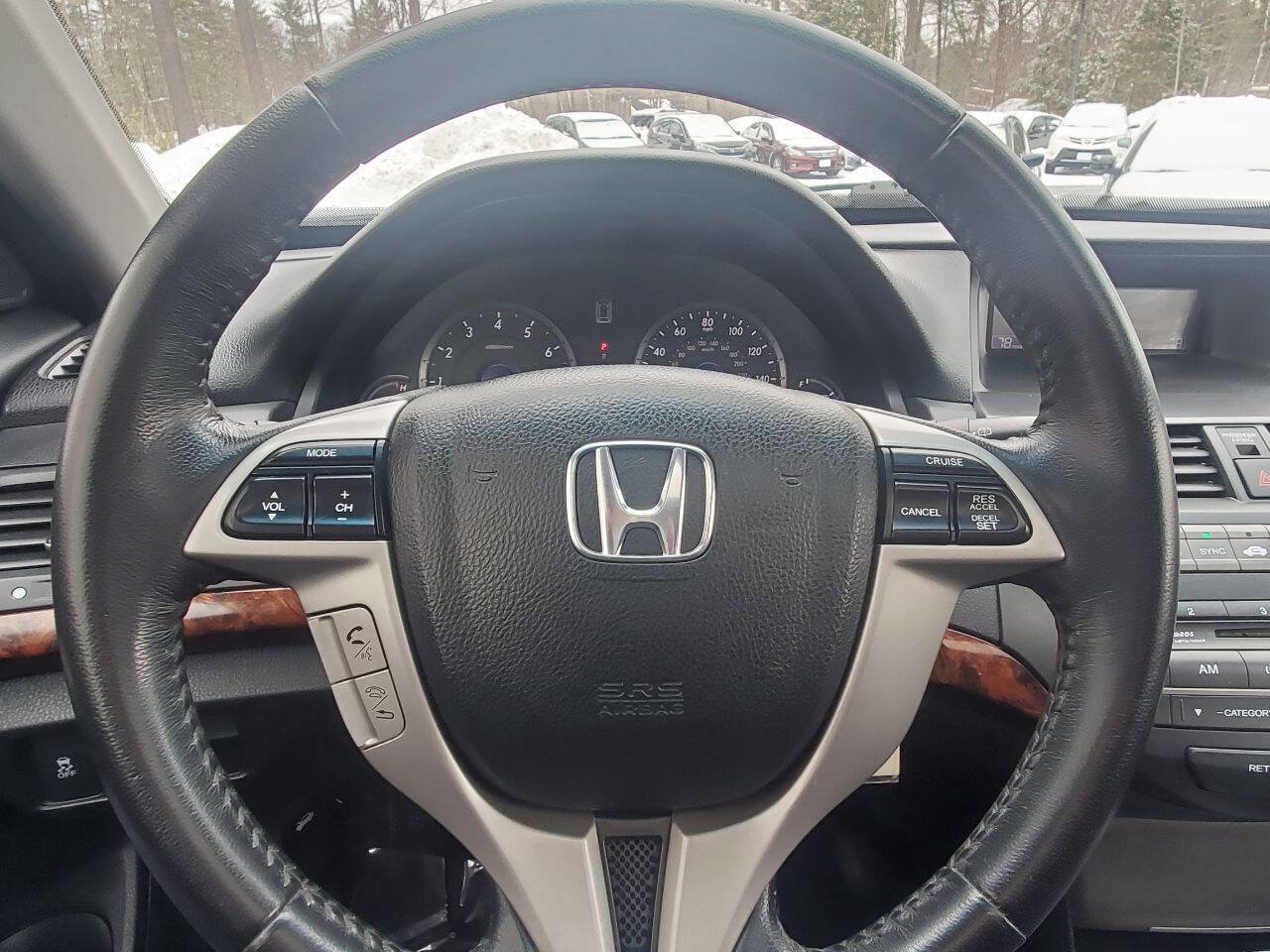 Used 2010 Honda Crosstour EX-L image 17