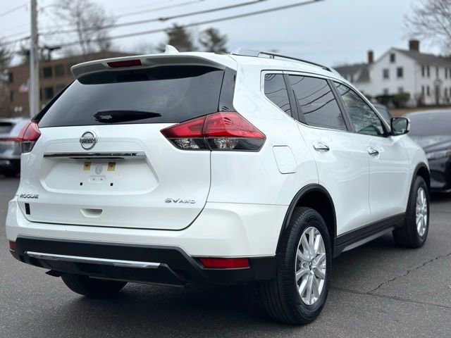 Used 2017 Nissan Rogue SV image 5
