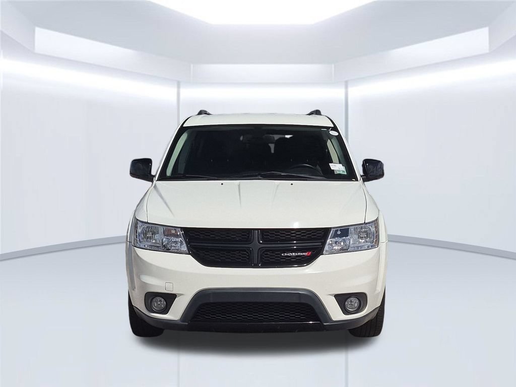 Used 2019 Dodge Journey SE w/ Connectivity Group FWD image 10