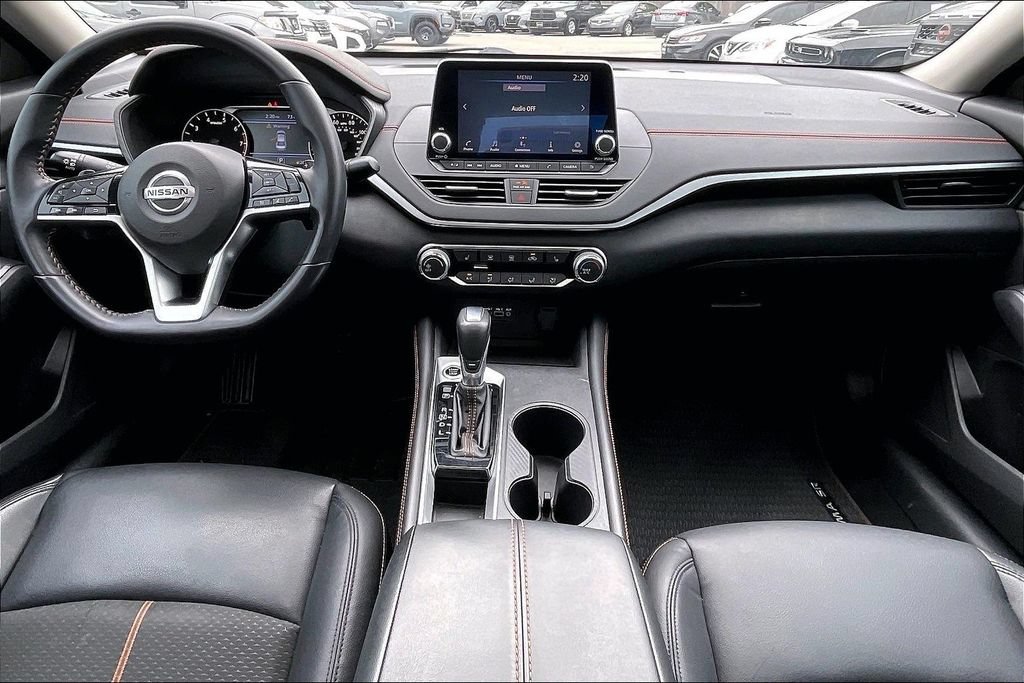 Used 2021 Nissan Altima 2.5 SR w/ SR Premium Package FWD image 19