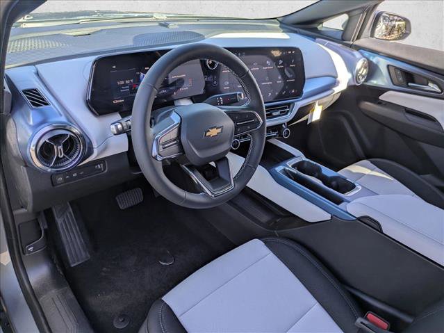 New 2026 Chevrolet Equinox EV LT image 3