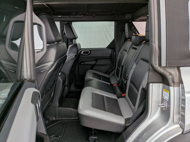 Certified 2024 Ford Bronco Black Diamond w/ Sasquatch Package image 17