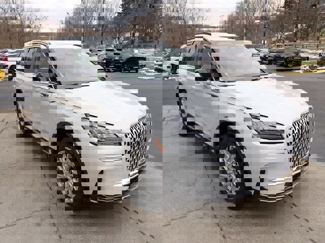 New 2026 Lincoln Corsair Premiere image 30