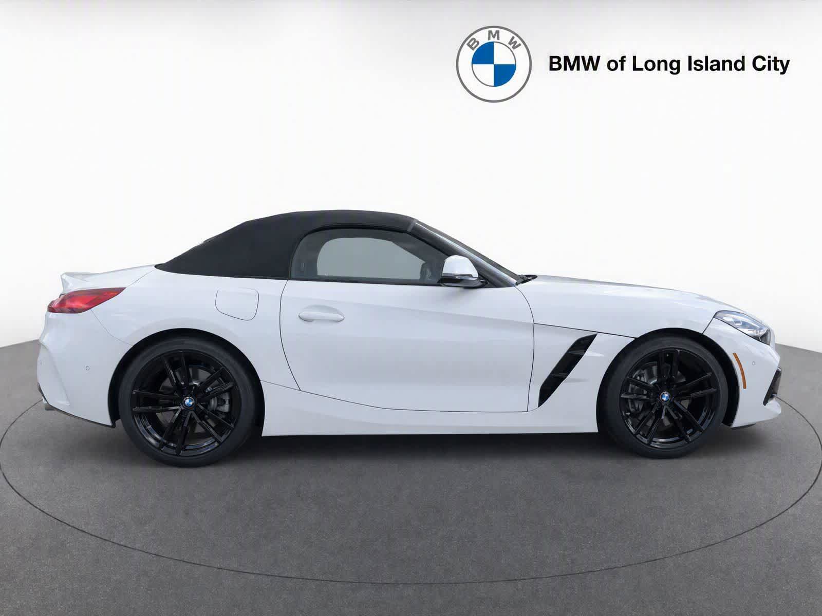 New 2026 BMW Z4 sDrive30i w/ Premium Package RWD image 8