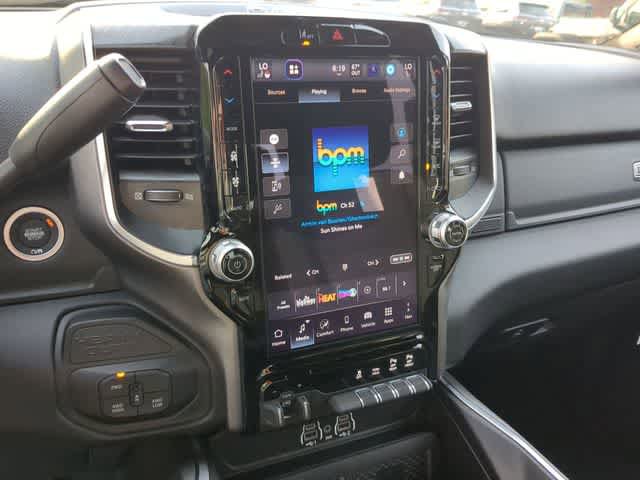 New 2026 RAM 2500 Big Horn AWD/4WD image 31