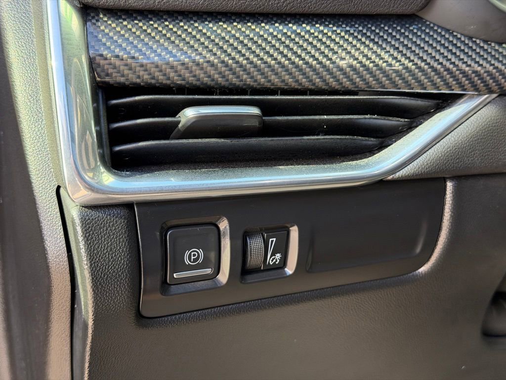 Used 2020 Cadillac XT4 Sport image 25