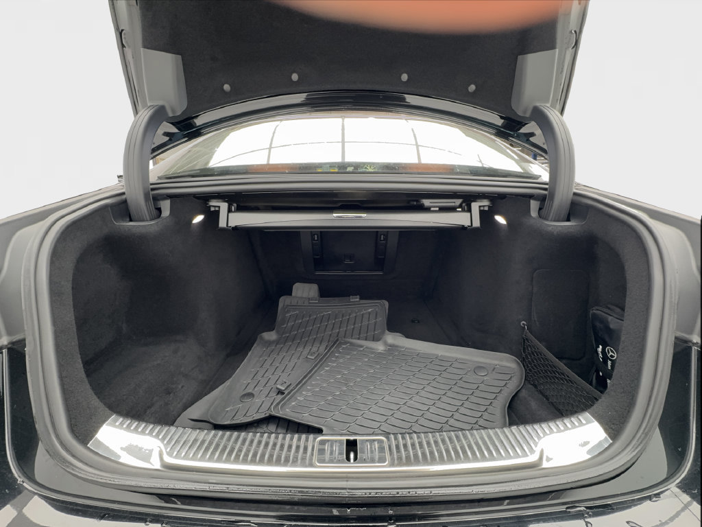 Used 2023 Mercedes-Benz S 580 4MATIC Sedan w/ Warmth & Comfort Package image 20