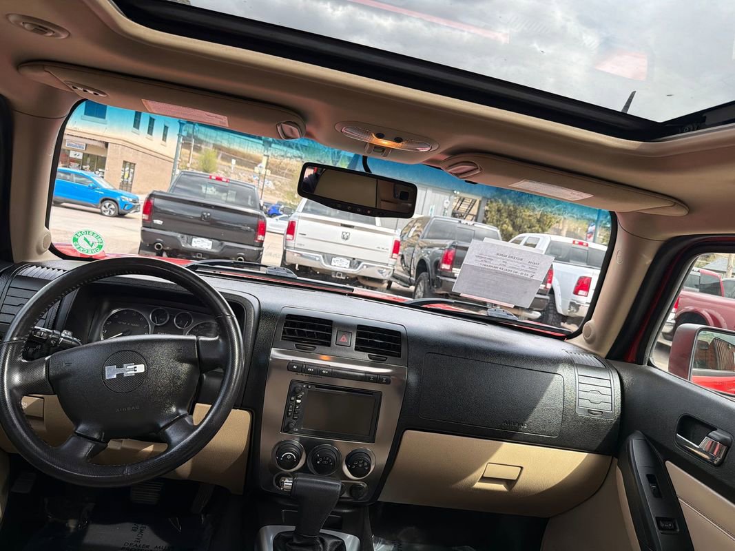 Used 2009 HUMMER H3T Luxury image 10