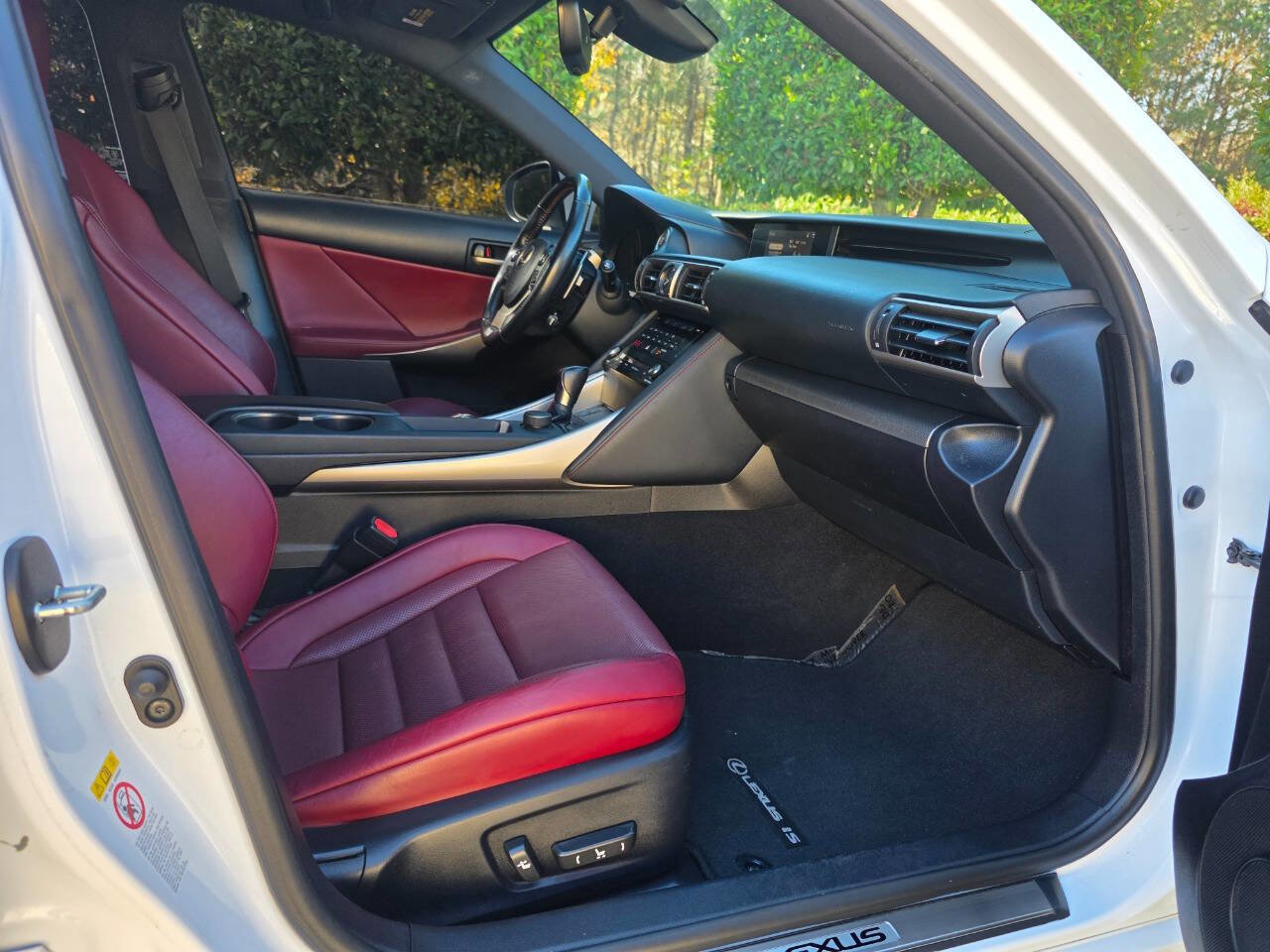 Used 2018 Lexus IS 300 F Sport image 33