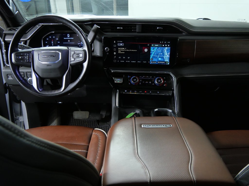 Used 2025 GMC Sierra 3500 Denali Ultimate AWD/4WD image 22
