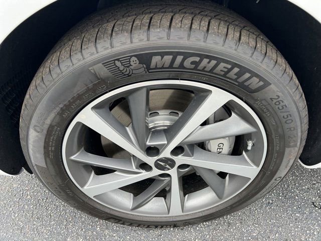 Used 2025 Genesis GV80 2.5T Advanced image 12