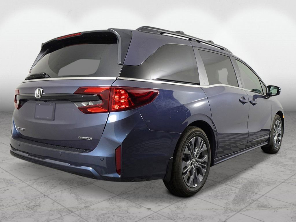 New 2026 Honda Odyssey Touring image 5