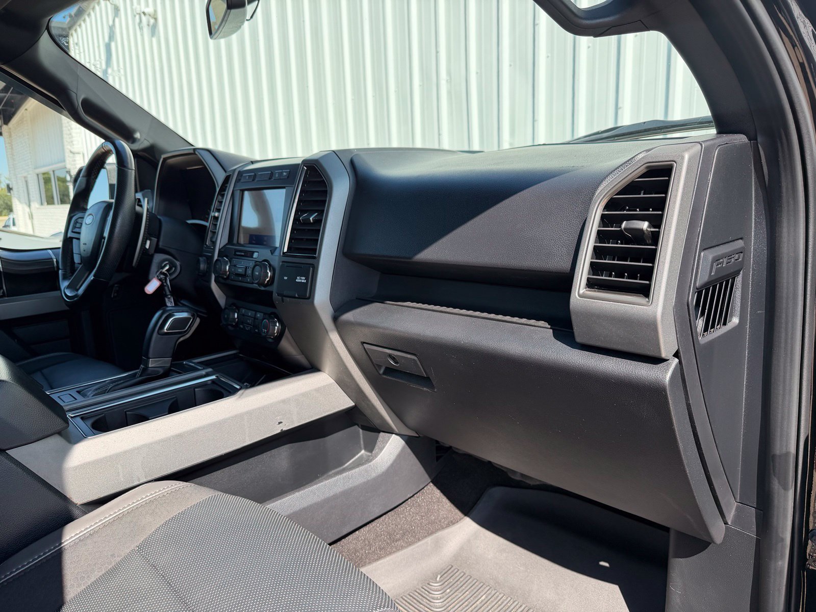 Used 2020 Ford F150 Raptor AWD/4WD image 22