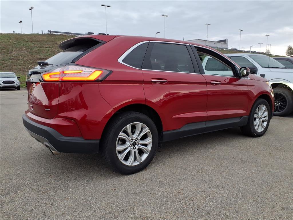 Certified 2024 Ford Edge Titanium image 6